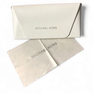 Michael Kors Sunglass Eyeglass Hardshell Case Snap Closure and Cloth